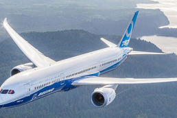 Boeing testa tecnologia UV para limpeza de toaletes.
