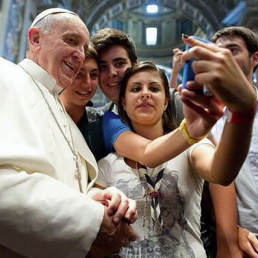 Papa Francisco nas redes sociais.