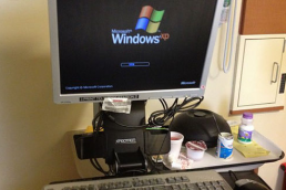 Ransomware sequestra informações e paralisa hospital por 10 dias.